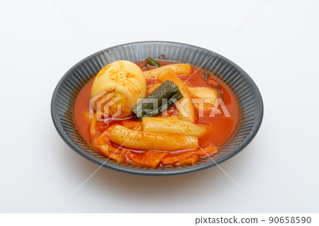 Tteokbokki looks delicious 90658590