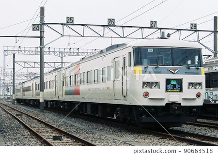 185 series 200 series that stops at the depot (express water display) 185 series 200 series that stops at the depot (express water display) 90663518