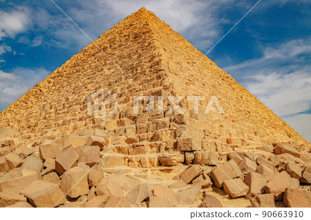 Ancient Pyramid of Mycerinus, Menkaur in Giza, Egypt 90663910