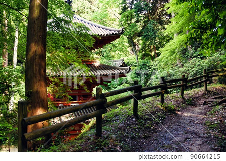 Gansenji Temple_Three-storied pagoda from the mountain path Gansenji Temple_Three-storied pagoda from the mountain path 90664215