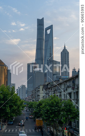 Shanghai Bund 90665993
