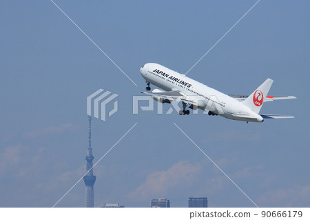 Passenger plane taking off; passenger plane rising Passenger plane taking off; passenger plane rising 90666179