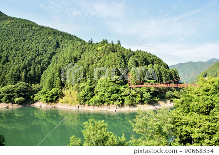 Zao Bridge [Aridagawa Town, Arida District, Wakayama Prefecture] 90668334