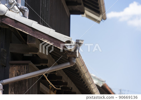 Rain gutter and water collector Rain gutter and water collector 90669136