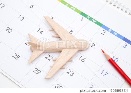客機和日曆 90669884