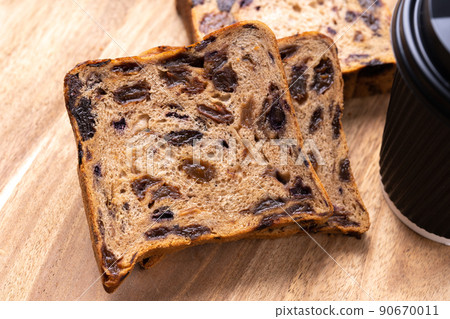 葡萄乾麵包 90670011