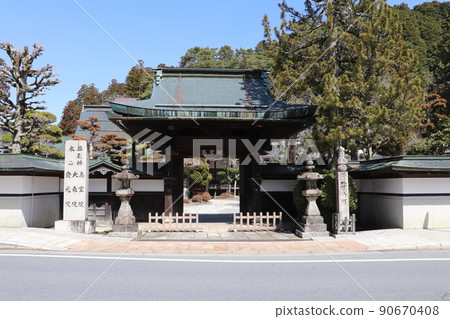 藍天下的高室院，世界遺產高野山，和歌山縣 90670408