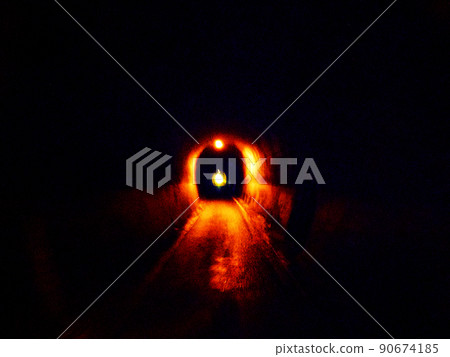 Kyoto Sagano "Kiyotaki Tunnel" The light went out while riding a bicycle in the unlit section-the fear of not being able to see your feet even if you can see it in the distance Kyoto Sagano "Kiyotaki Tunnel" The light went out while riding a bicycle in the unlit section-the fear of not being able to see your feet even if you can see it in the distance 90674185