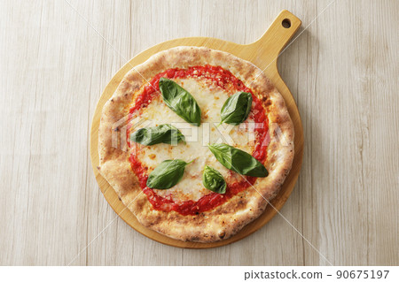 Pizza Margherita Pizza Margherita 90675197