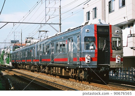 7600系列東急多摩川線快速奔向蒲田 90676565