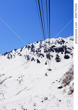 May Tateyama Kurobe Alpine Route Tateyama Ropeway 90679389
