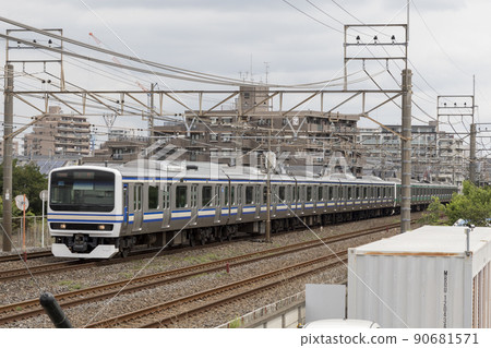 Ska-colored Joban Line E231 series runs Ska-colored Joban Line E231 series runs 90681571