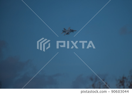 Top Gun F-18 7 Top Gun F-18 7 90683044