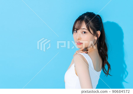 Beauty of young women Beauty of young women 90684572