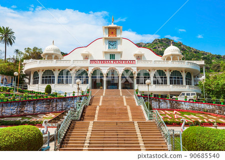 Om Shanti Bhawan Brahma Kumaris, Mount Abu Om Shanti Bhawan Brahma Kumaris, Mount Abu 90685540
