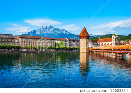 Kapellbrucke Bridge, Wasserturm Tower, Lucerne 90685854