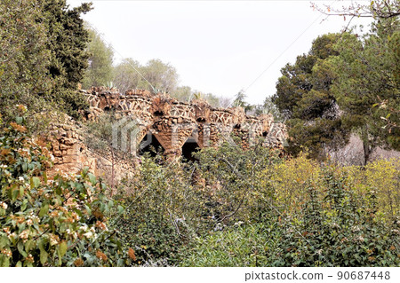 西班牙巴塞羅那Guell公園 90687448