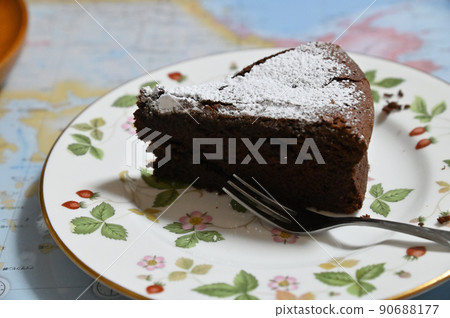 Homemade gateau chocolate 90688177