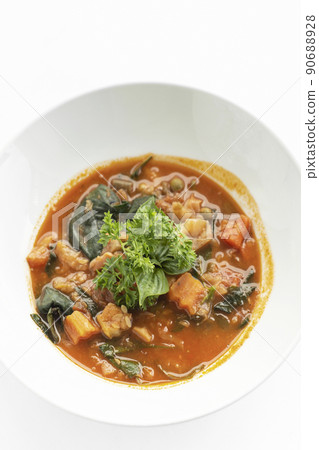 bouillabaisse traditional french fish stew in marseille provence bouillabaisse traditional french fish stew in marseille provence 90688928