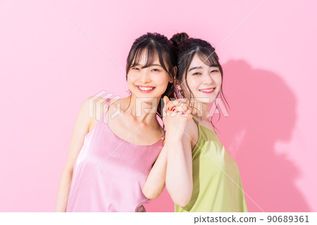 年輕女性的美麗 90689361