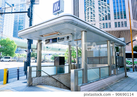 Osaka Metro Higobashi Station 90690114