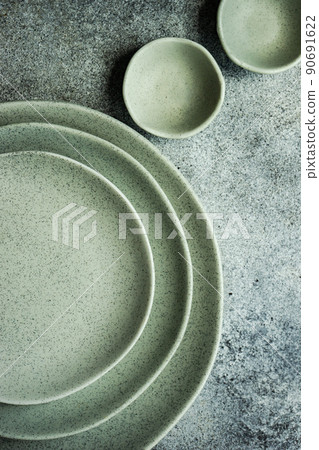 Round geometric shapes 90691622