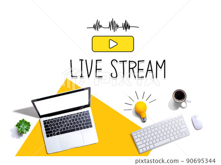 Live stream with computers and a lightbulb 90695344