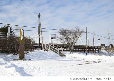 At Higashi-Nemuro Station on the Hanasaki Line (the easternmost station in Japan) 90696516