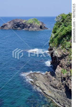 A trip to think about SDGs from the Shimane Peninsula Geopark 90702315