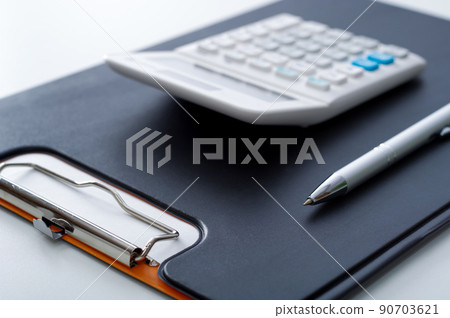 Ballpoint pen and calculator 90703621