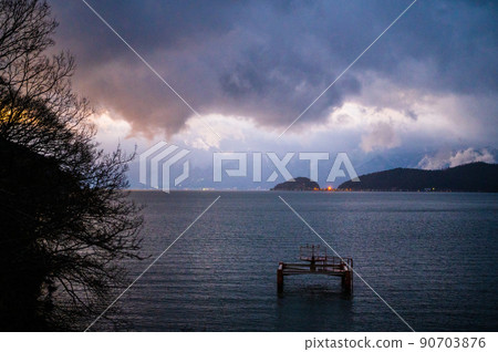 Stormy weather with partial snowstorm | Lake Biwa and Oki Island Stormy weather with partial snowstorm | Lake Biwa and Oki Island 90703876