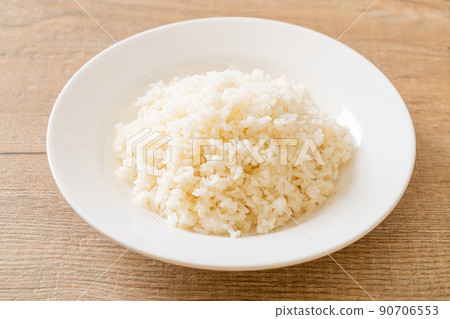 cooked rice on plate 90706553