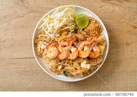 stir-fried noodles with shrimp and sprouts or Pad Thai stir-fried noodles with shrimp and sprouts or Pad Thai 90706740