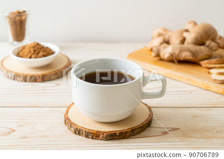 hot and sweet ginger juice glass 90706789