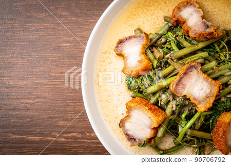 Stir-fried water mimosa with crispy pork belly Stir-fried water mimosa with crispy pork belly 90706792