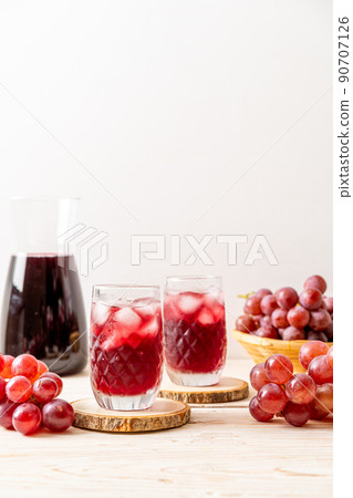 fresh grape juice fresh grape juice 90707126