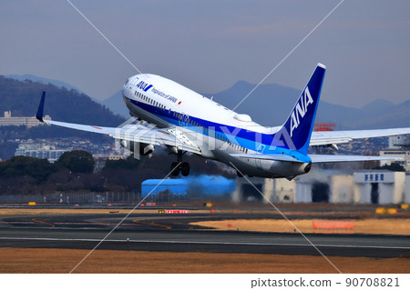 大阪國際機場客機起降 90708821