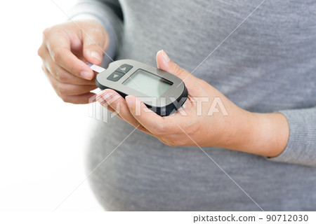 Diabetic pregnant woman 90712030