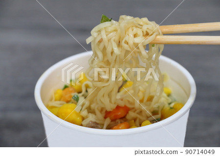 Cup Noodles 90714049