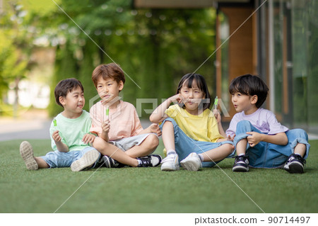 children lifestyle play fun children lifestyle play fun 90714497