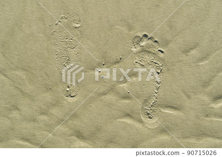 footsteps on beach in sandy. Footsteps on the coral sandy beach. footprints in the sand. footsteps on beach in sandy. Footsteps on the coral sandy beach. footprints in the sand. 90715026