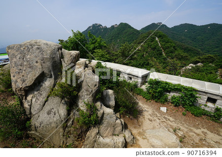 北漢山、國立公園、普國門、甲骨岩、三角山、普賢峰 90716394