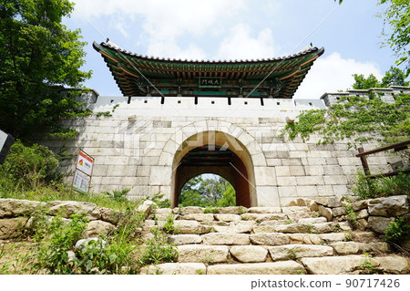Bukhansan. National Park. Daeseongmun. Bogukmun. Bohyeonbong. Samgaksan. Bukhansanseong Bukhansan. National Park. Daeseongmun. Bogukmun. Bohyeonbong. Samgaksan. Bukhansanseong 90717426