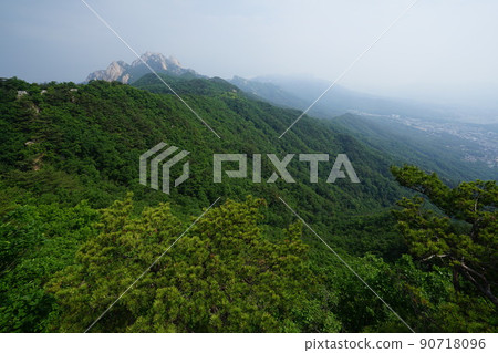 Bukhansan. National Park. Kalbawi. Bohyeonbong. Samgaksan. Bogukmun. Bukhansanseong Fortress Bukhansan. National Park. Kalbawi. Bohyeonbong. Samgaksan. Bogukmun. Bukhansanseong Fortress 90718096