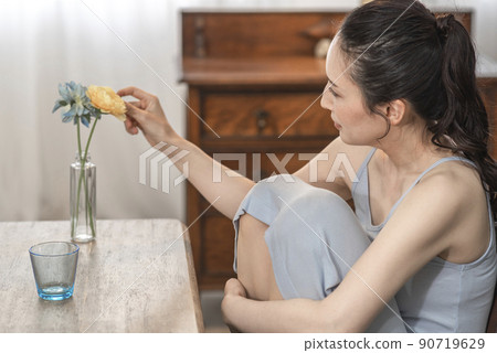 Beauty lifestyle image Beauty lifestyle image 90719629