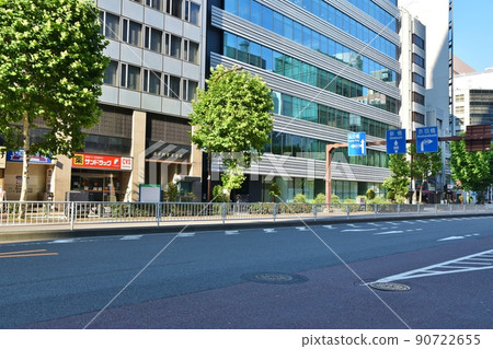 In front of Toranomon station in fine weather, Tokyo In front of Toranomon station in fine weather, Tokyo 90722655