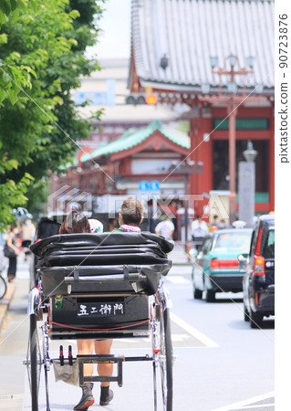 Asakusa rickshaw popular sightseeing spot Asakusa tour 90723876