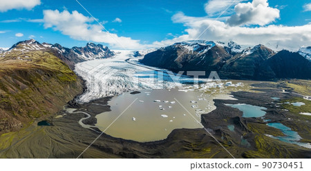 Aerial panoramic view of the Skaftafell glacier, Iceland Aerial panoramic view of the Skaftafell glacier, Iceland 90730451