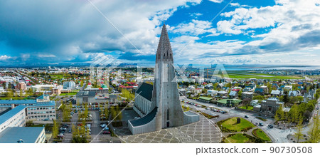Hallgrimskirkja Church in Reykjavik. 90730508