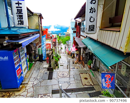 雨後的早晨 石段溫泉鎮 90737496